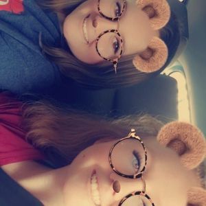 Meet your Posher, Bethany